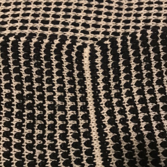 Call It Spring Black/White Knitted Infinity Scarf - Picture 2 of 4